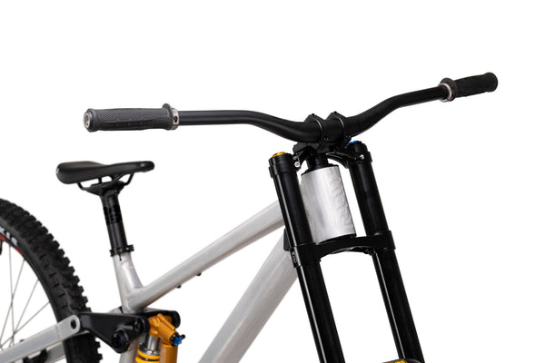 Yalla!! V2 Öhlins Rolling Chassis - Raw