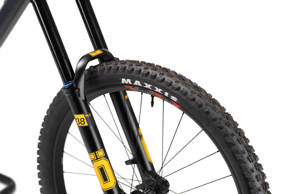 Yalla!! V2 Öhlins Rolling Chassis - Black