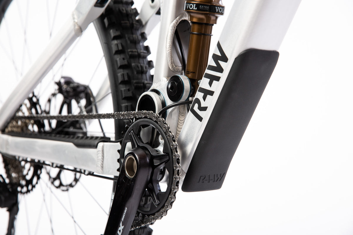 Downtube protector shop