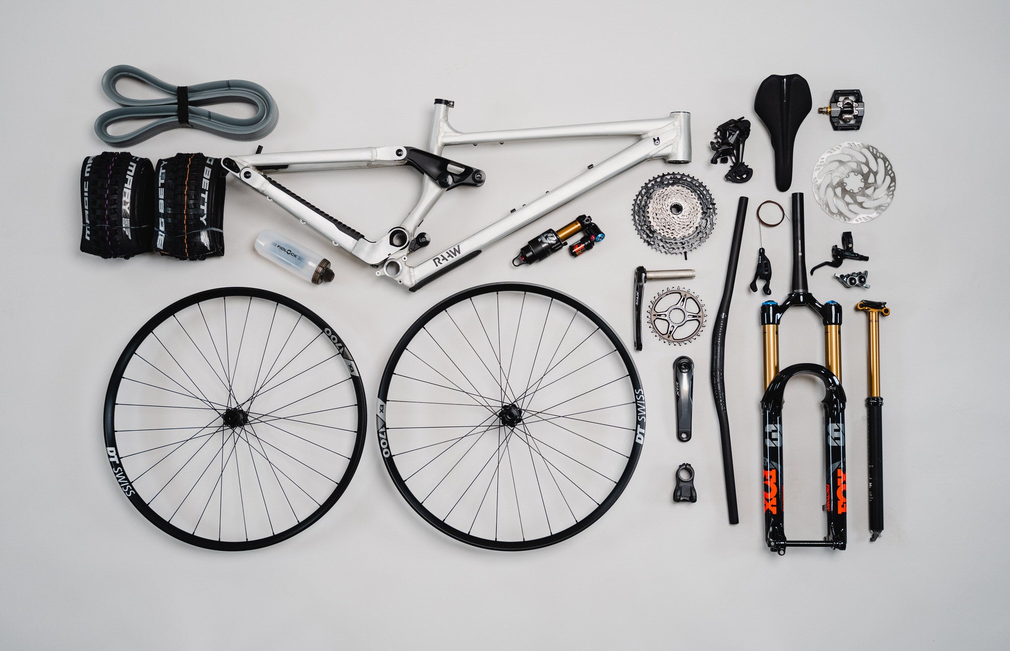 Building the perfect EWS Race Bike