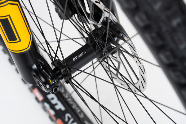 Madonna R Öhlins Complete Bike