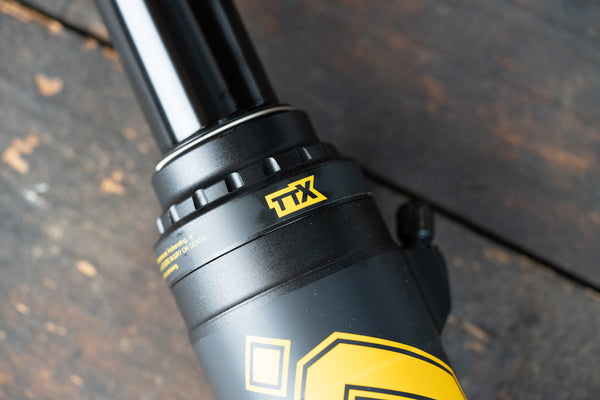 Öhlins TTX2Air 205x60/65 - Madonna