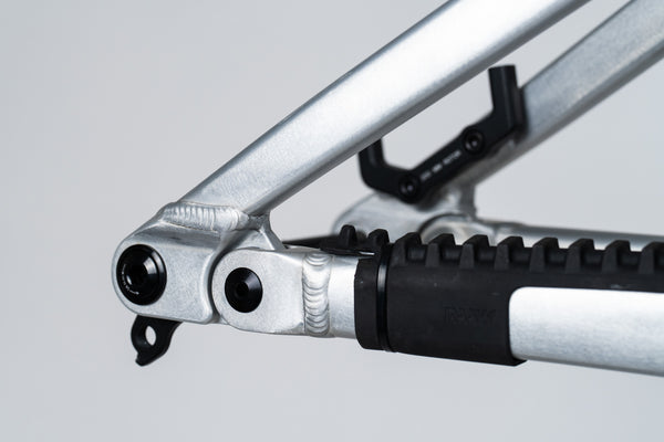 Madonna R Frame Kit