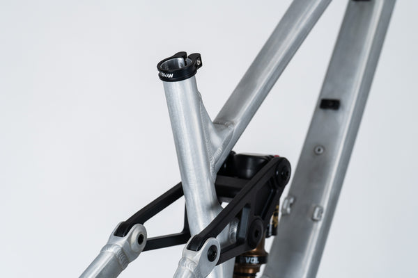 Madonna R Frame Kit