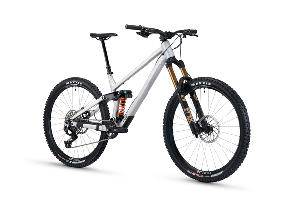 Madonna V3.2 Fox Factory Complete Bike