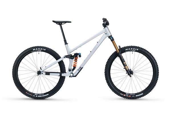 Madonna V3.2 Fox Factory Rolling Chassis