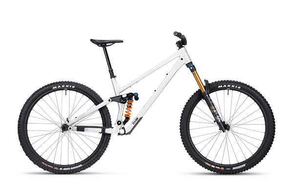 Madonna V3.2 Fox Factory Rolling Chassis