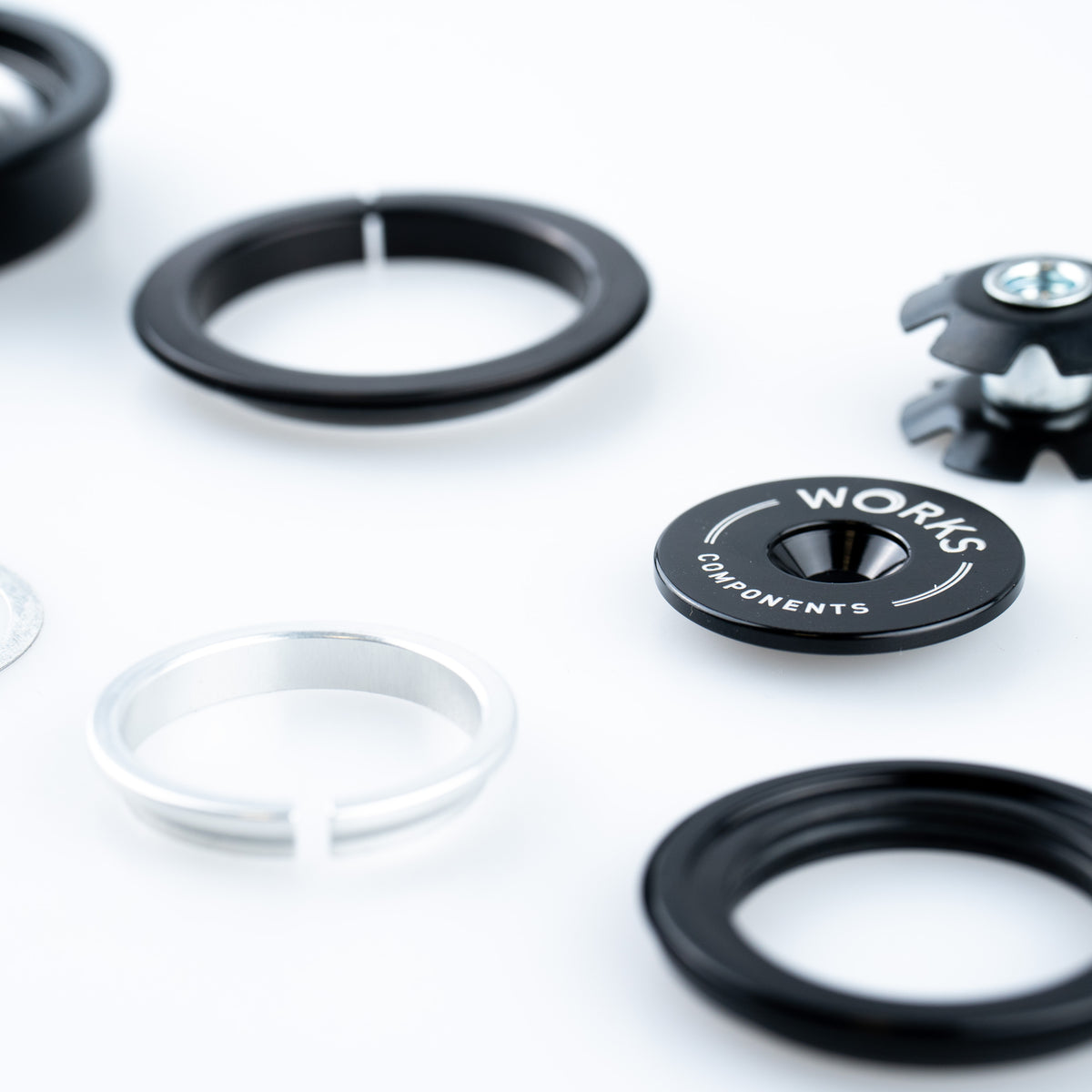 Works Components Headset Works Components Angle Headset – RAAW Mountain Bikes